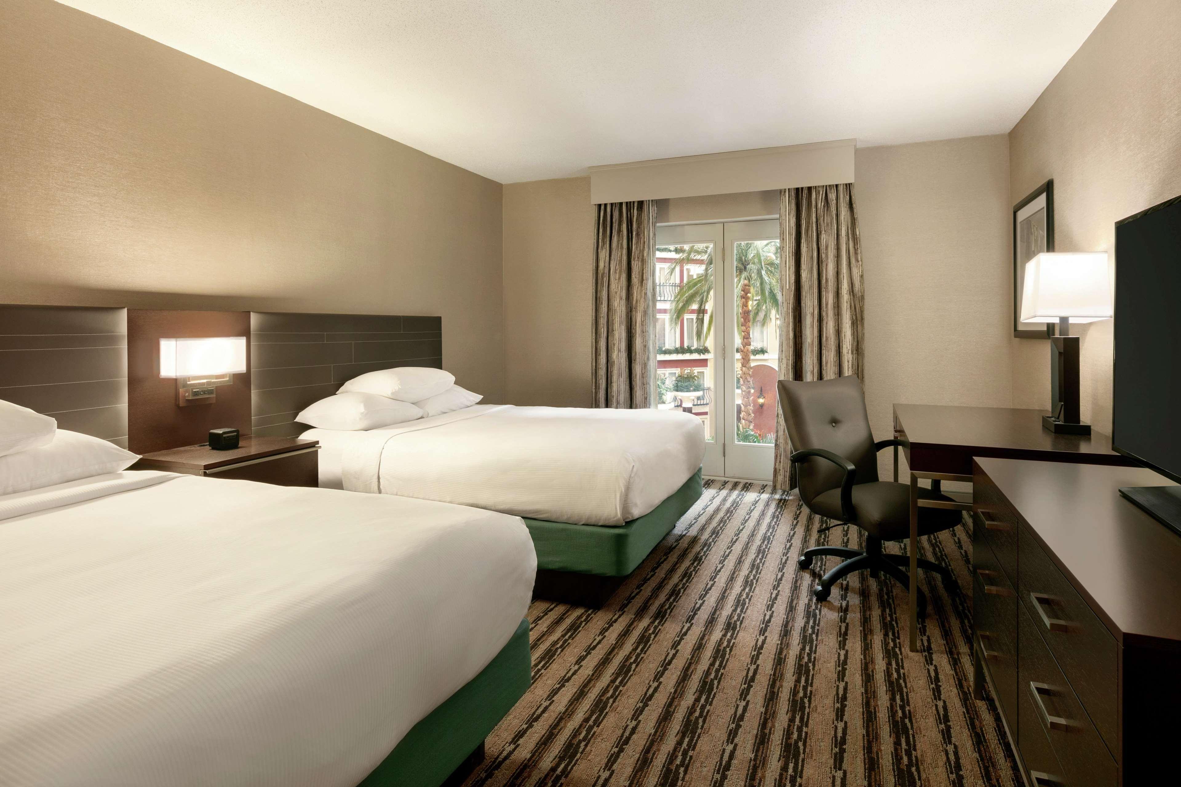 Doubletree Resort By Hilton Lancaster Willow Street Екстер'єр фото