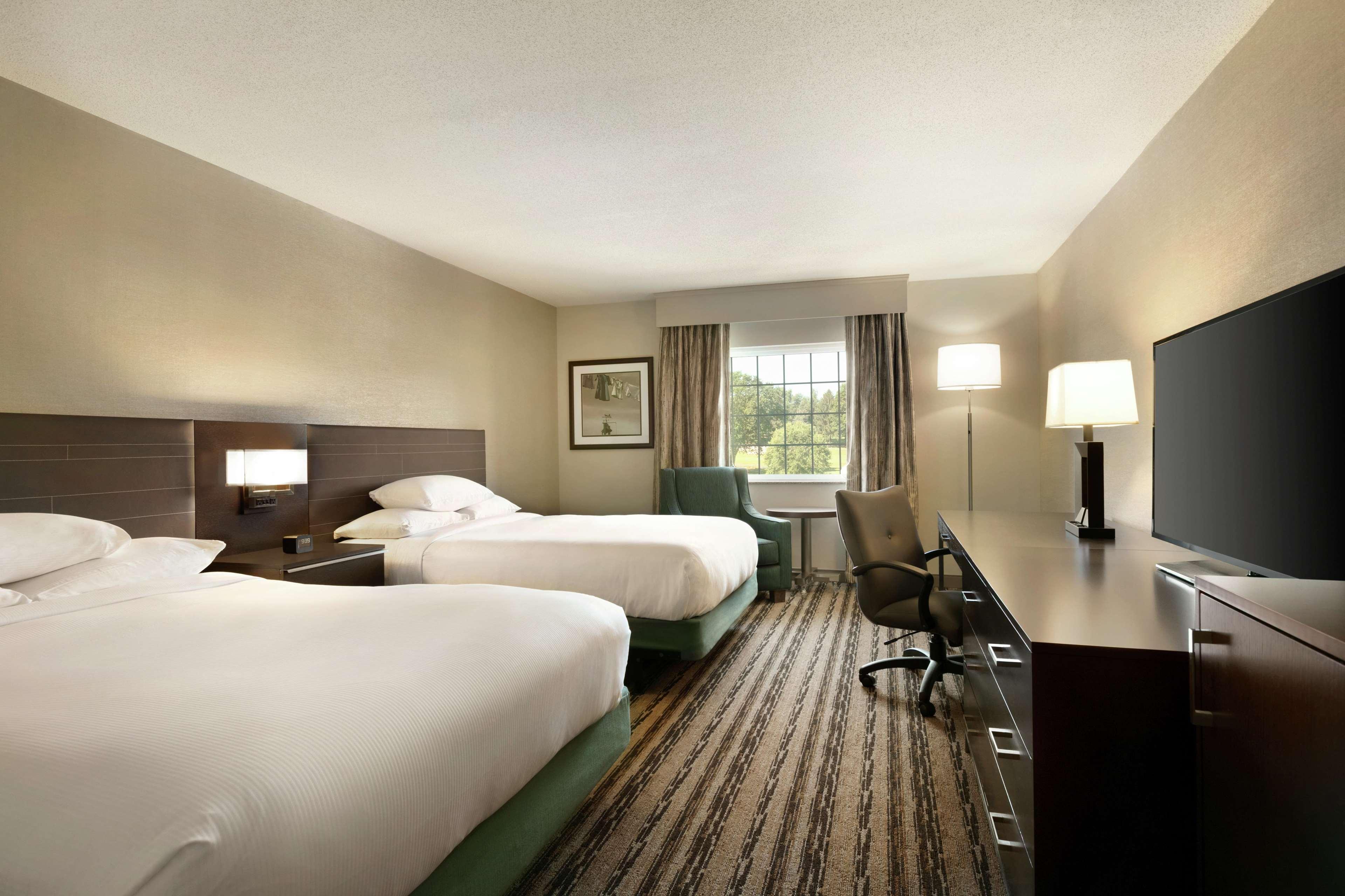 Doubletree Resort By Hilton Lancaster Willow Street Екстер'єр фото