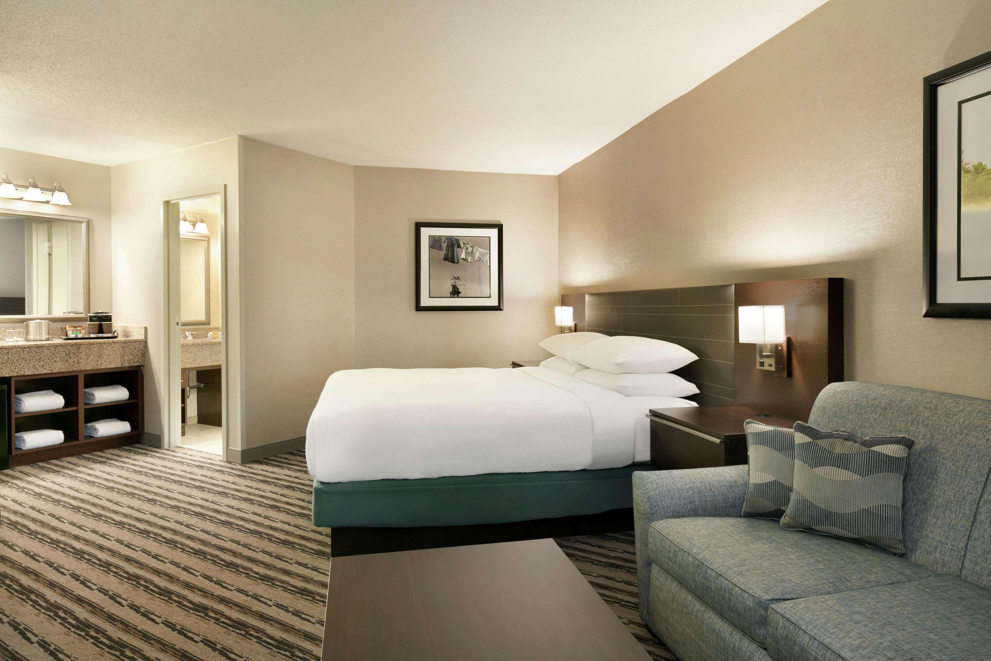 Doubletree Resort By Hilton Lancaster Willow Street Екстер'єр фото